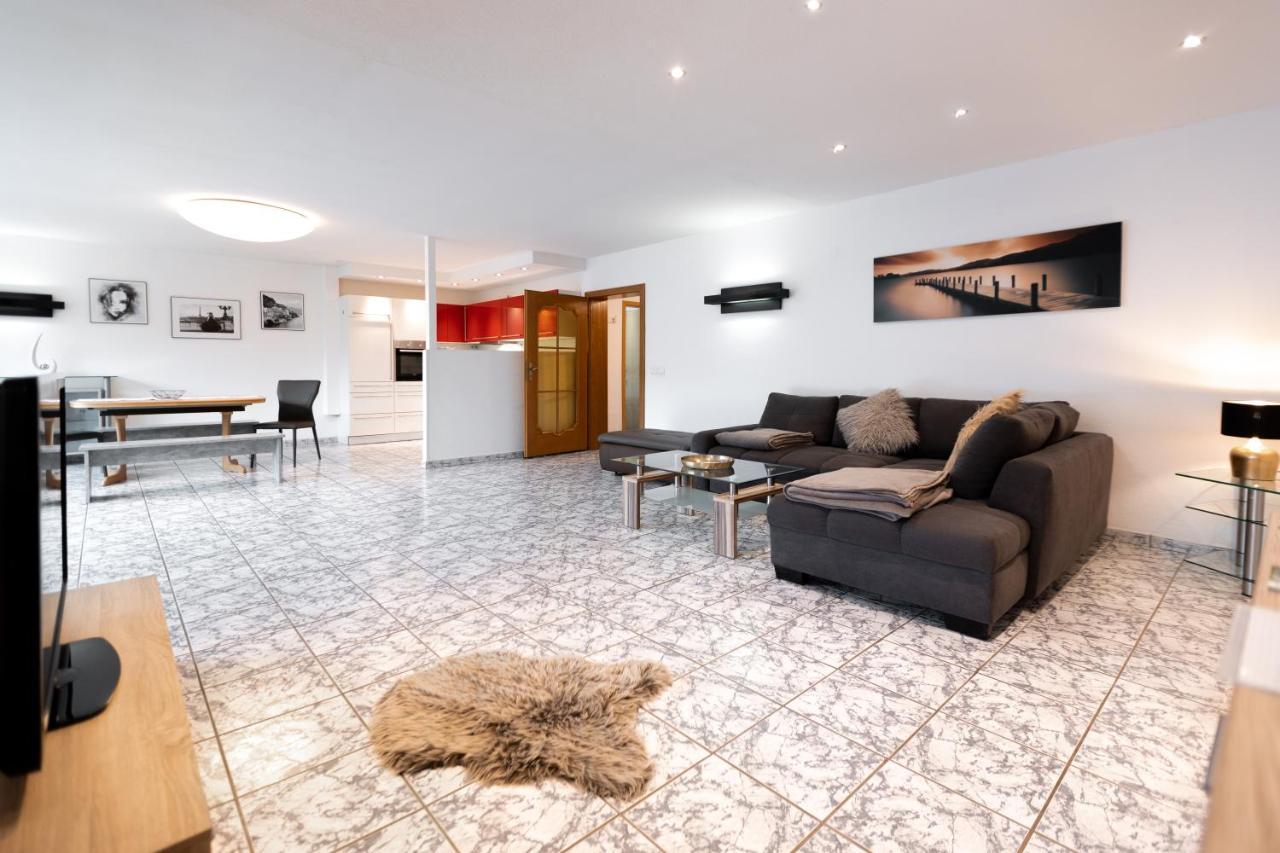 Ferienwohnung Villa Abrioux Am Park バート・ベルトリッヒ エクステリア 写真