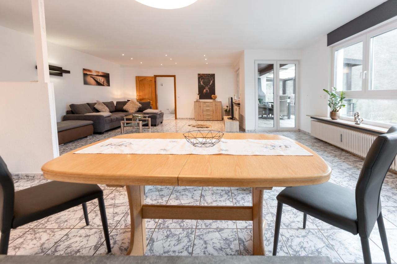 Ferienwohnung Villa Abrioux Am Park バート・ベルトリッヒ エクステリア 写真